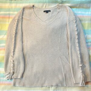 Small American Eagle Sweater